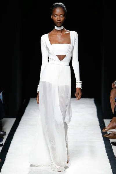 Look 1